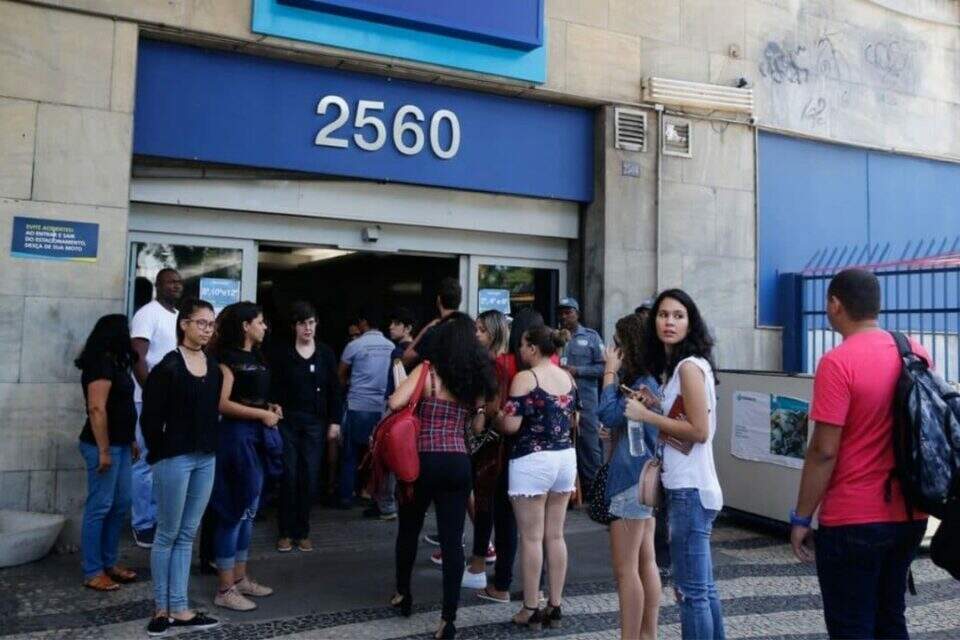 Enem Provas Ser O Reaplicadas Nesta Ter A E Quarta Di Rio Do Poder