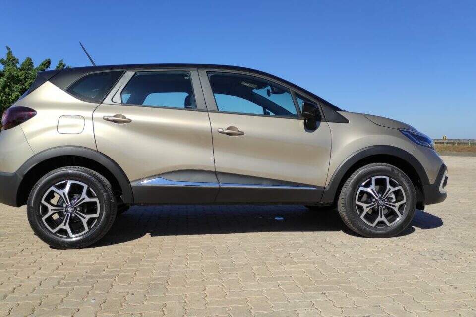 Renault Captur Iconic 1.3 TCe 2022.