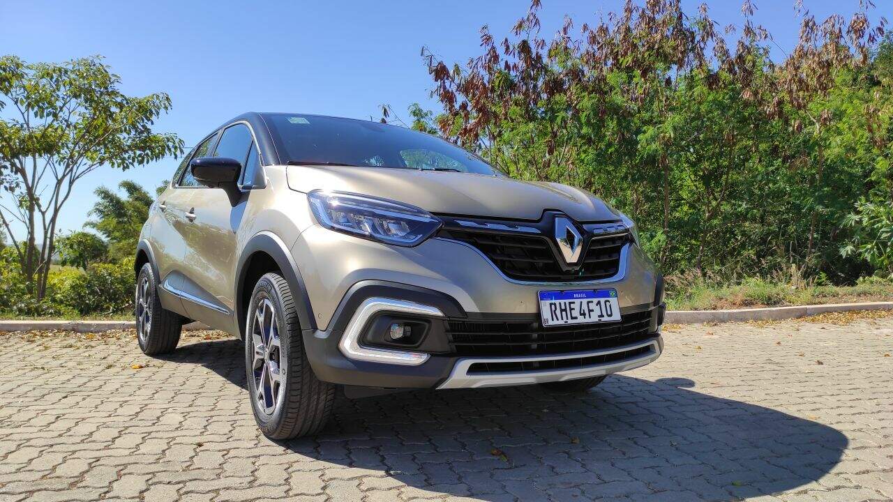 Renault Captur Iconic 1.3 TCe 2022.