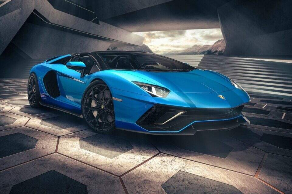 Lamborghini Aventador LP780-4 Ultimae Roadster.