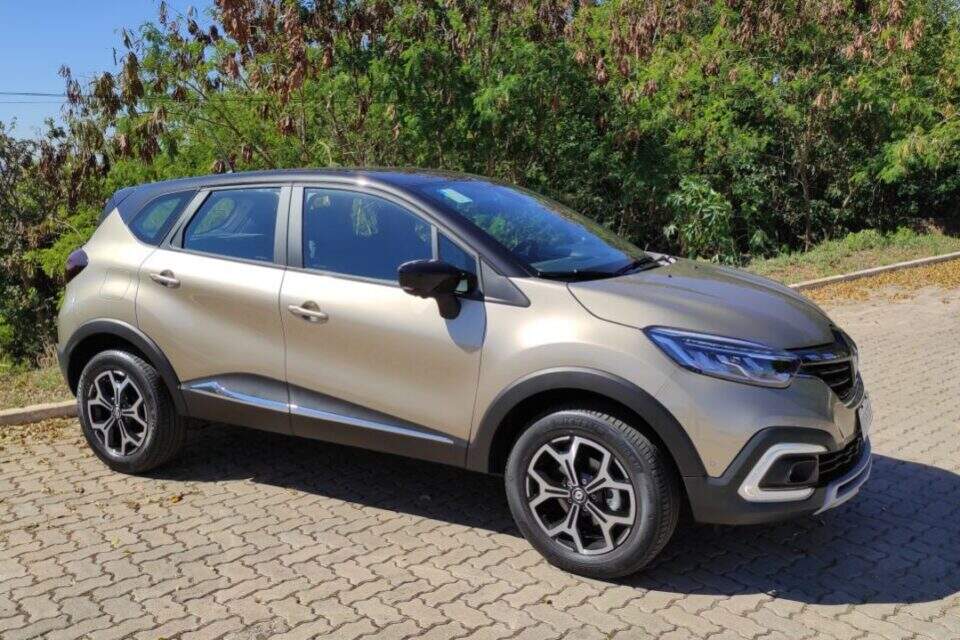 Renault Captur Iconic 1.3 TCe 2022.