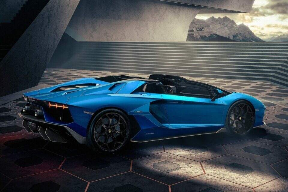 Lamborghini Aventador LP780-4 Ultimae Roadster.