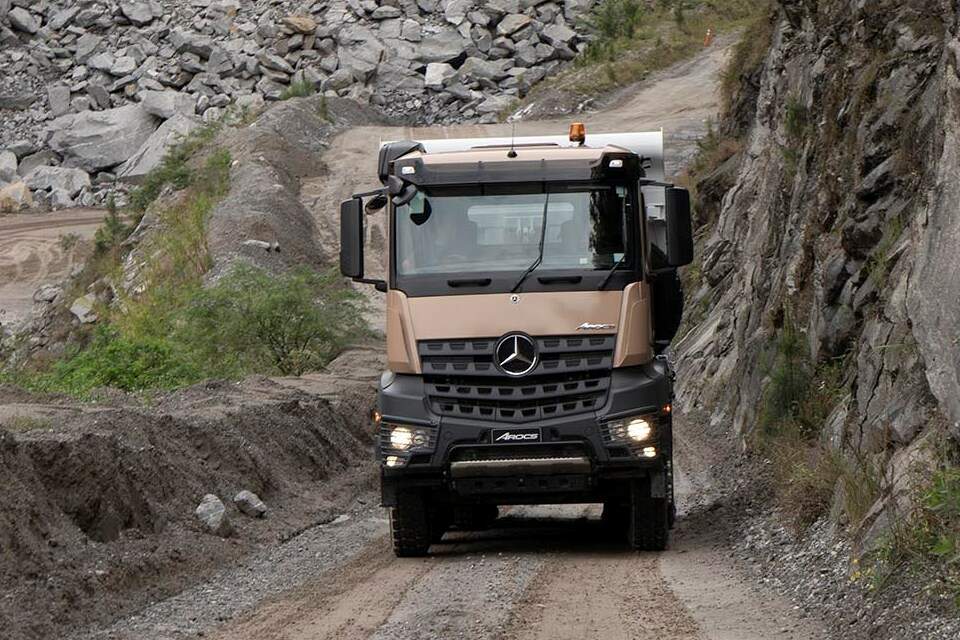 Mercedes-Benz Arocs