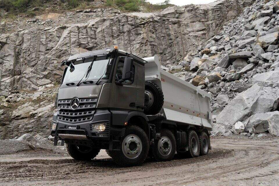 Caminhao Mercedes Benz Basculante Truck