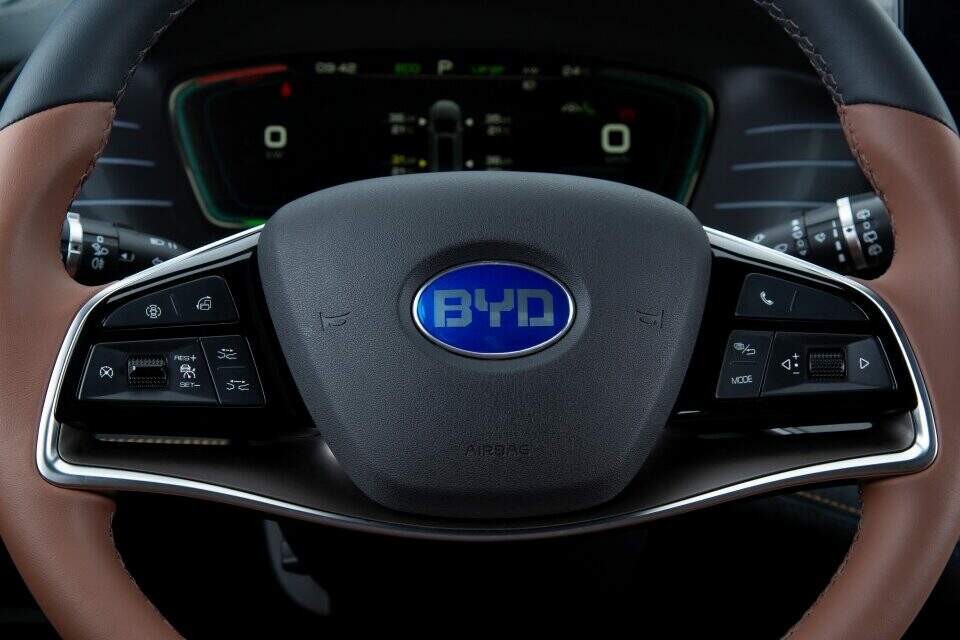 BYD Tan EV