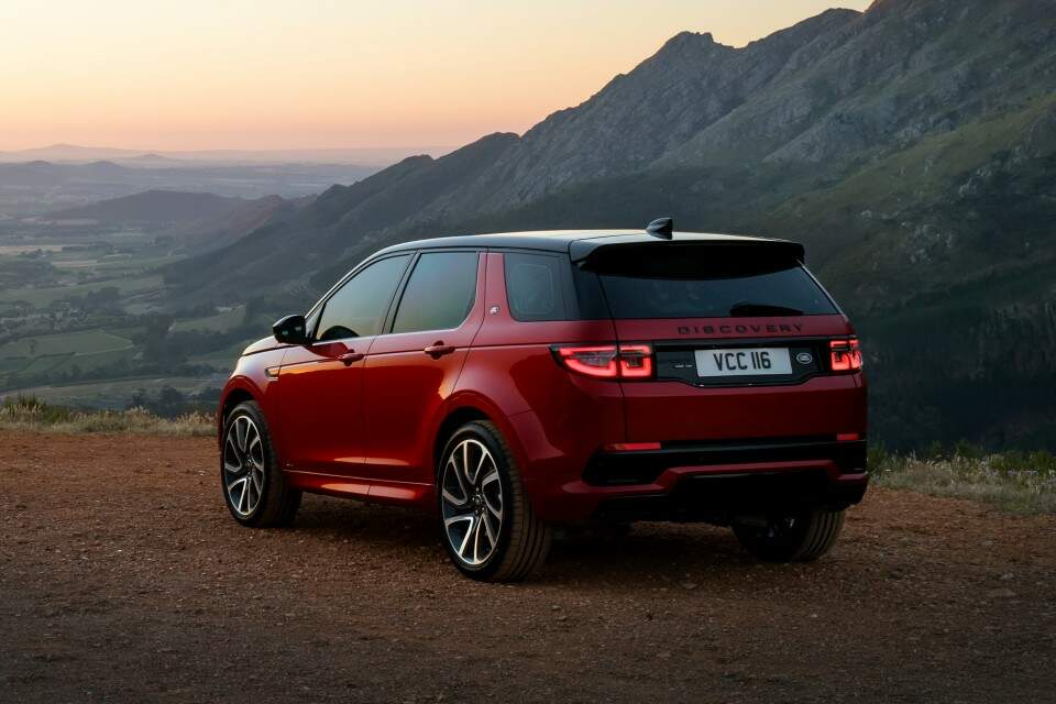 Land Rover Discovery Sport 2022.