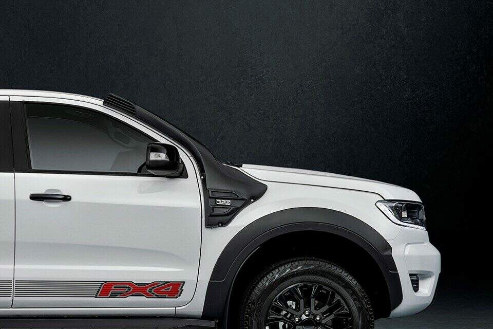 Ford Ranger FX4.