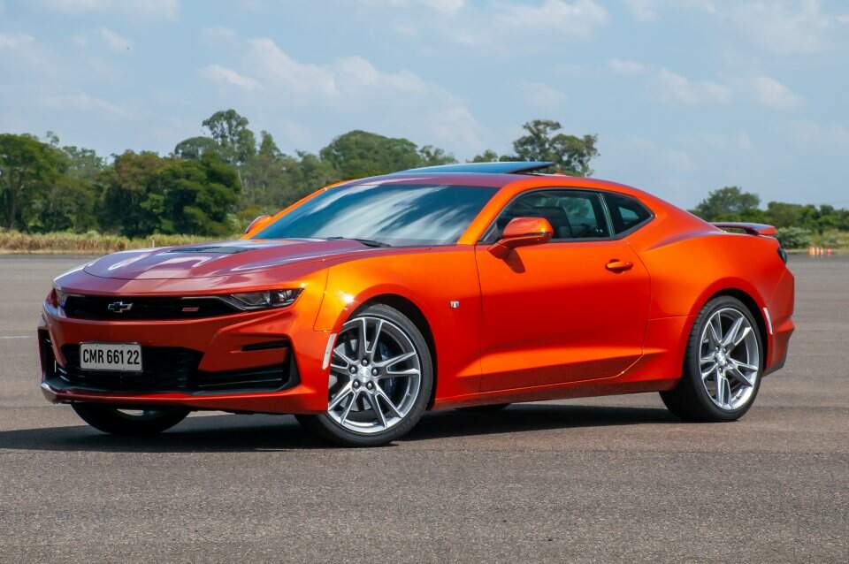 Chevrolet Camaro 2022.