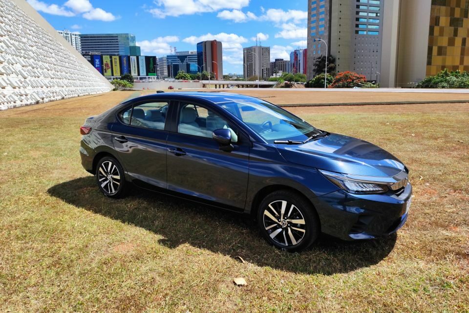 Honda City Touring.