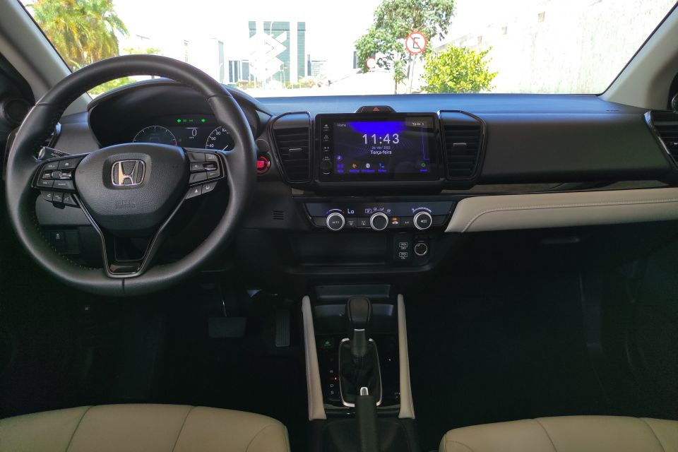 Honda City Touring.