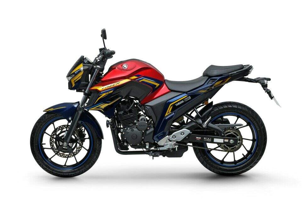 Yamaha Fazer 250 Thor.