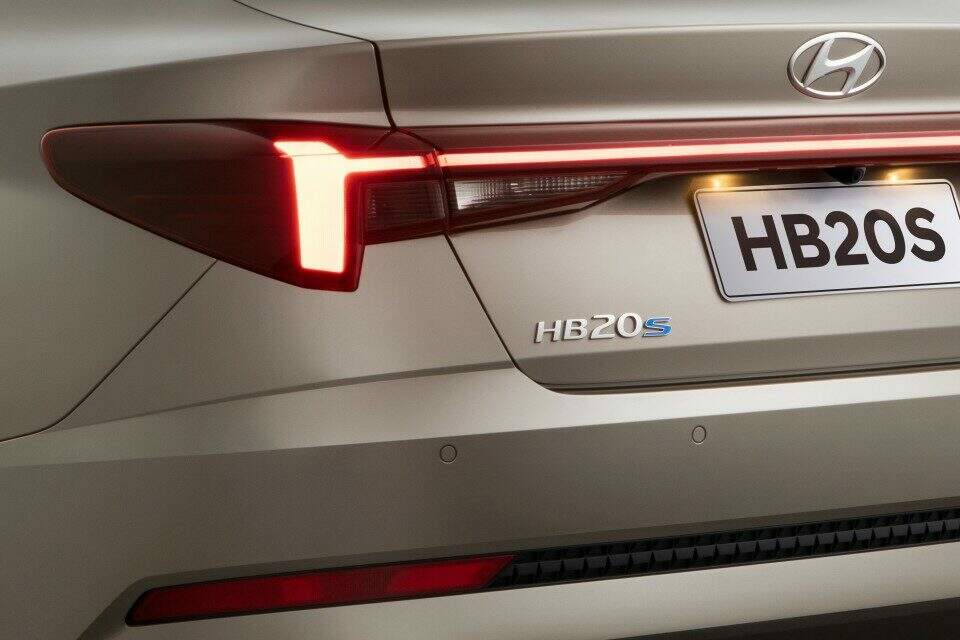 Hyundai HB20S 2023.