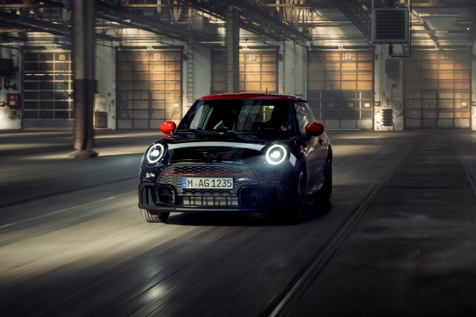 Mini John Cooper Works – Pat Moss Edition.