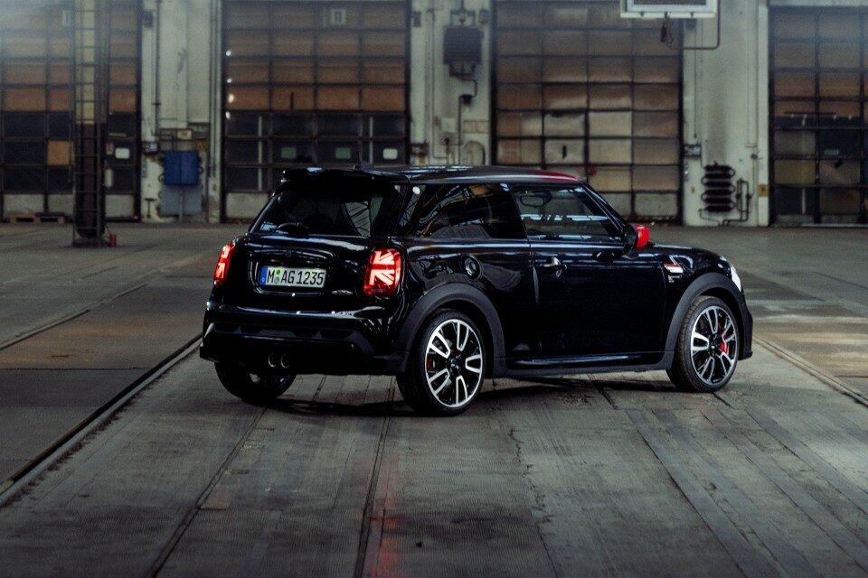 Mini John Cooper Works – Pat Moss Edition.