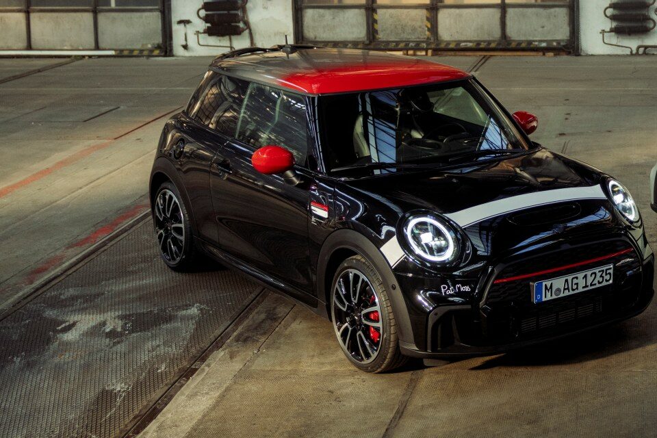 Mini John Cooper Works – Pat Moss Edition.