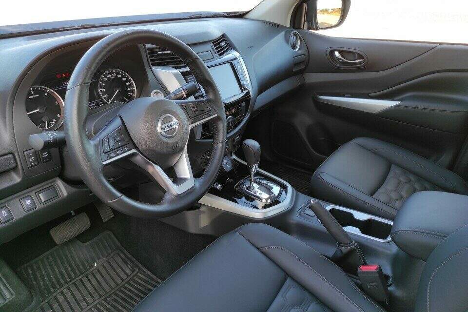 Nissan Frontier Platinum.