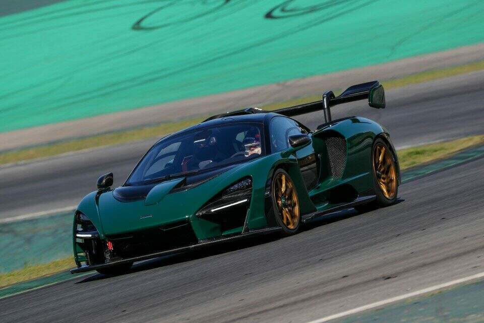 McLaren Senna em Interlagos.