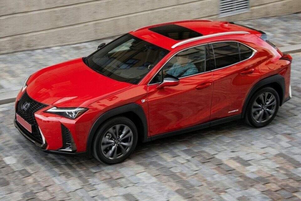 Lexus - UX 250h Dynamic