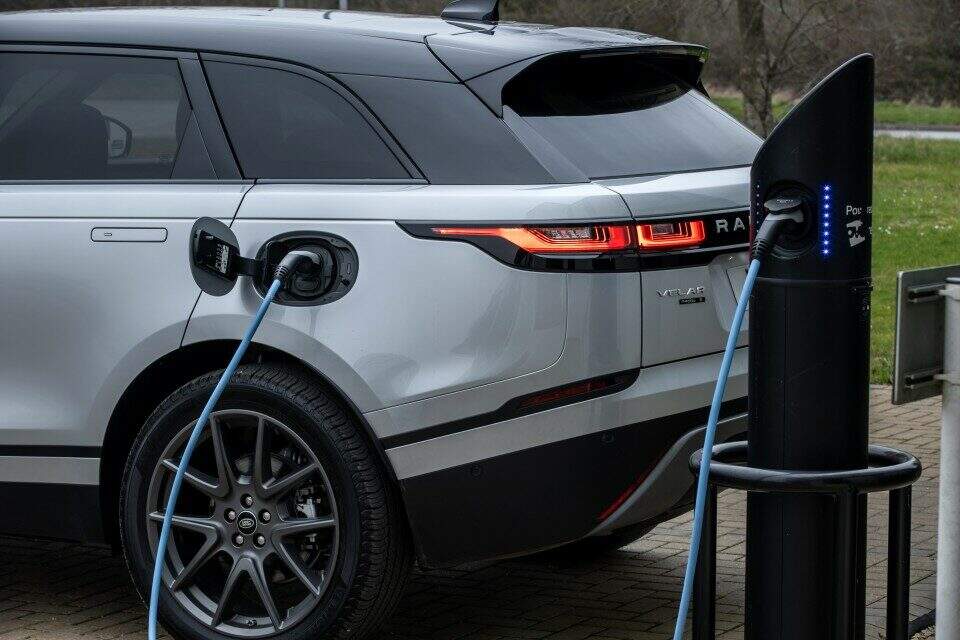 Land Rover Range Rover Velar.