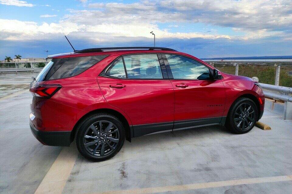 Chevrolet Equinox RS.