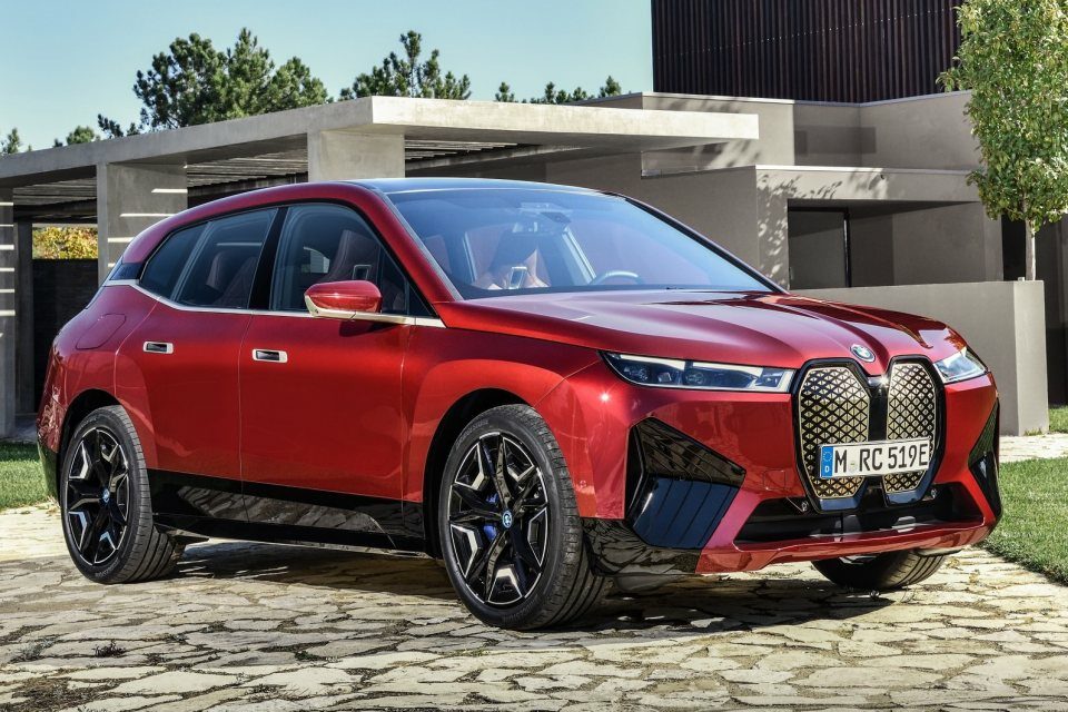 BMW iX