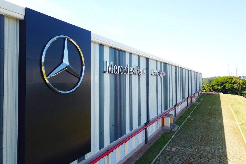 Centro Logístico Mercedes-Benz em Limeira.