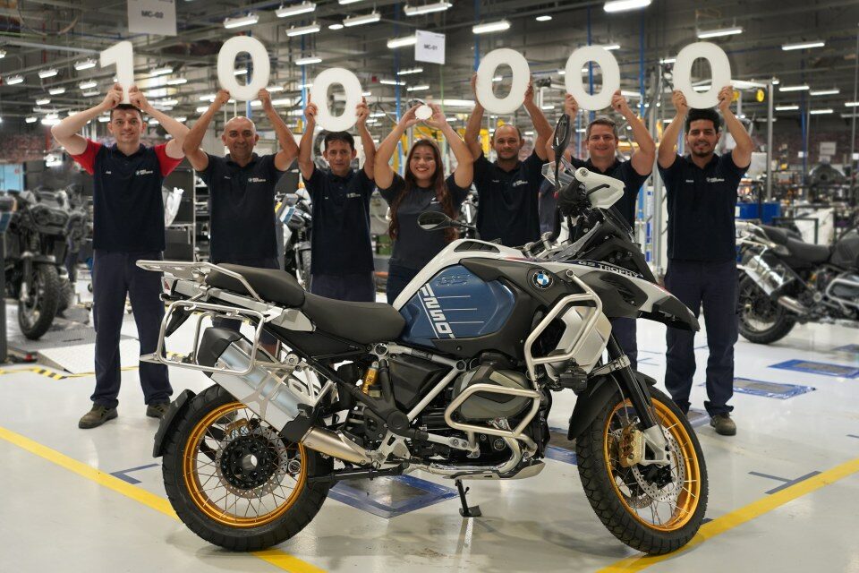 BMW Motorrad 100 mil unidades no Brasil.