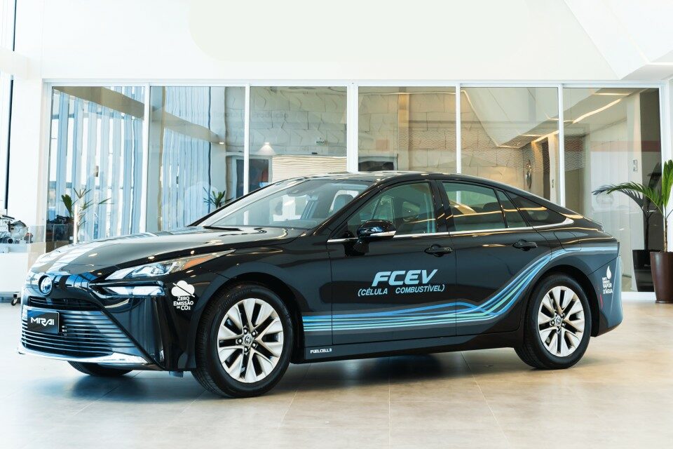 Toyota Mirai.