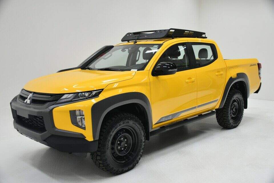 Mitsubishi L200 Triton Sport Savana.