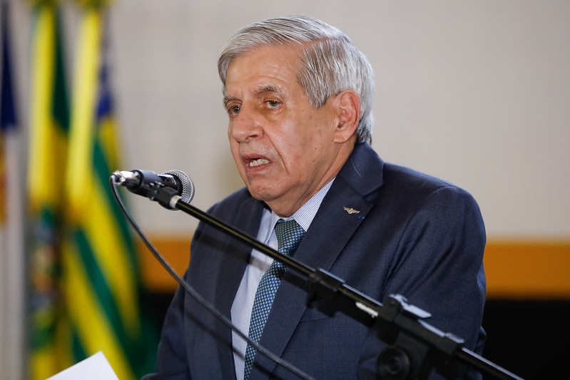 General Augusto Heleno prisão domiciliar humanitária