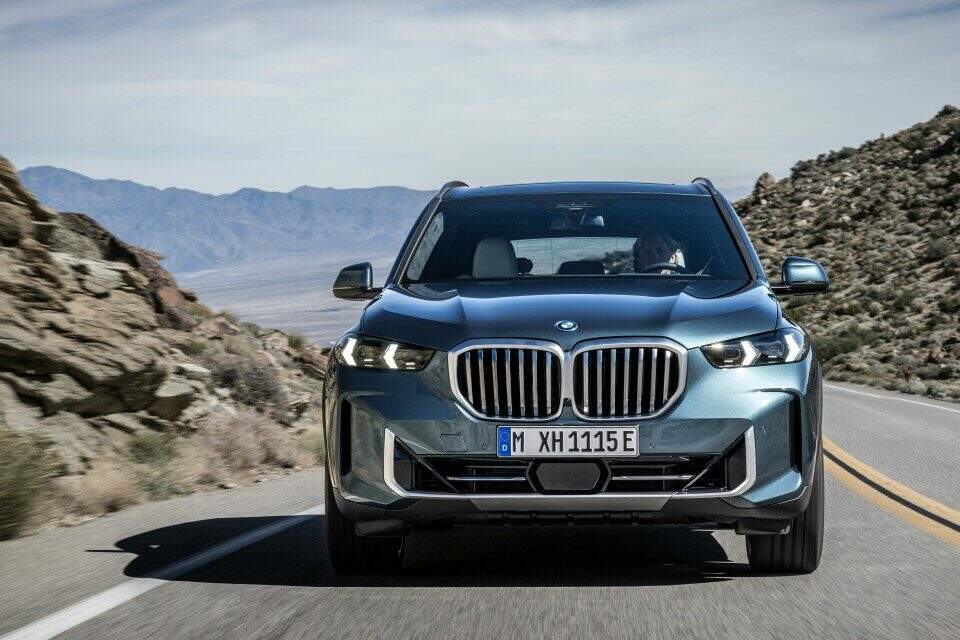 BMW X5.