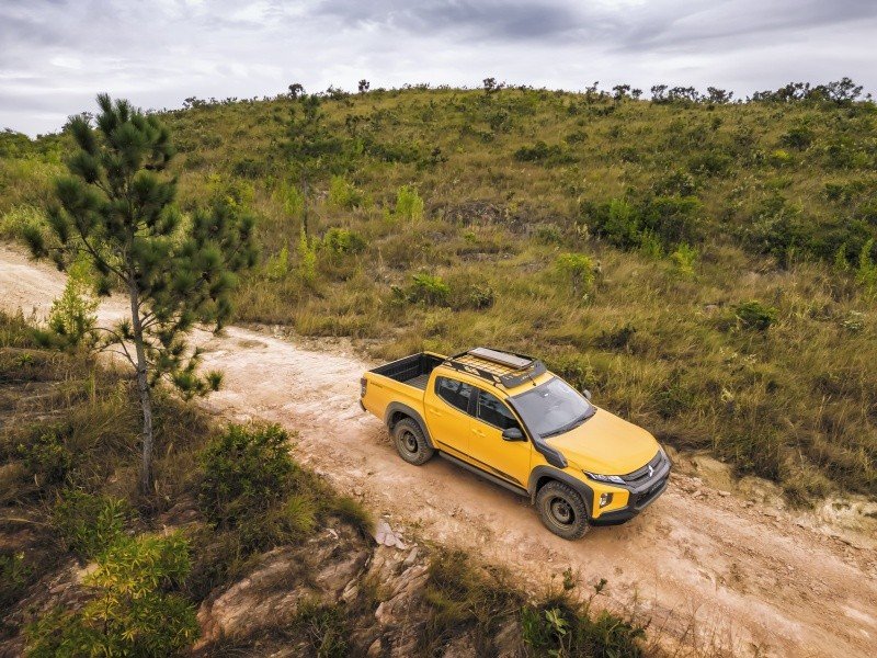 Mitsubishi L200 Triton Savana.