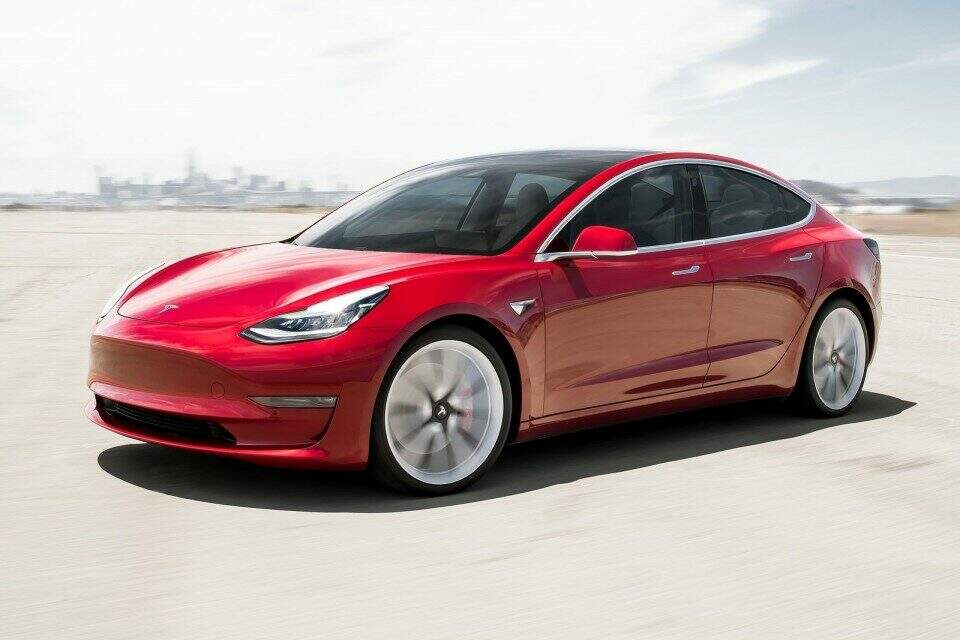 Tesla Model 3.