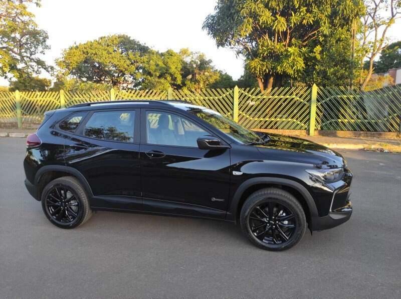 Chevrolet Tracker Midnight.