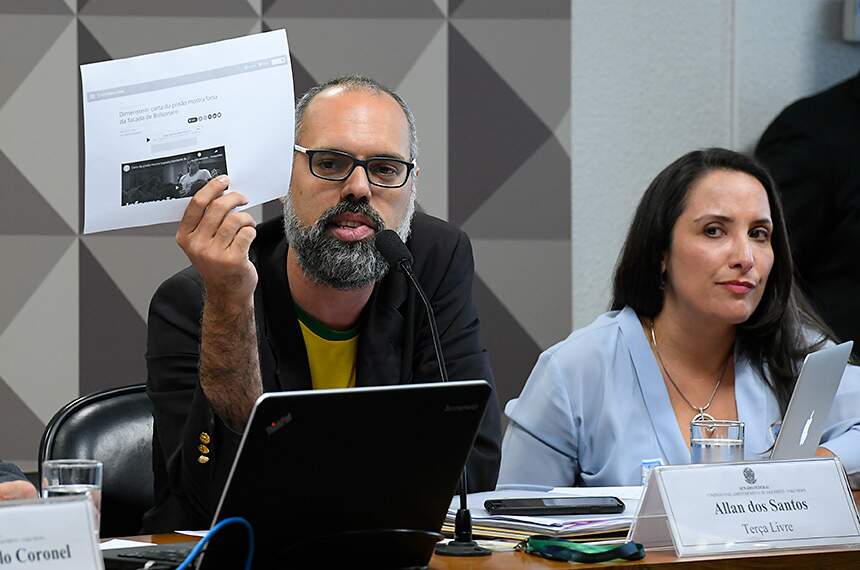 Moraes atropelou PGR para tentar prender de Allan dos Santos, diz advogado - Diário do Poder