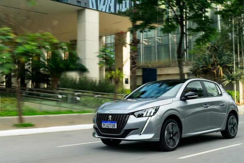 Peugeot 208 Turbo 200.