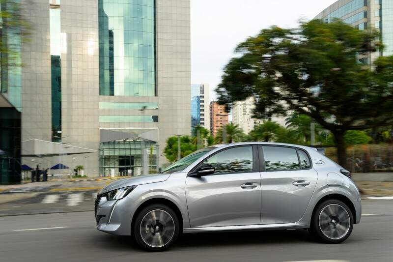 Peugeot 208 Turbo 200.