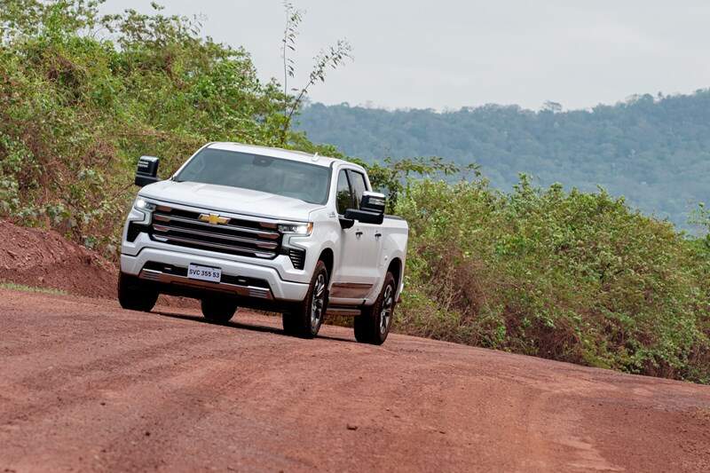 Chevrolet Silverado High Coyntry.