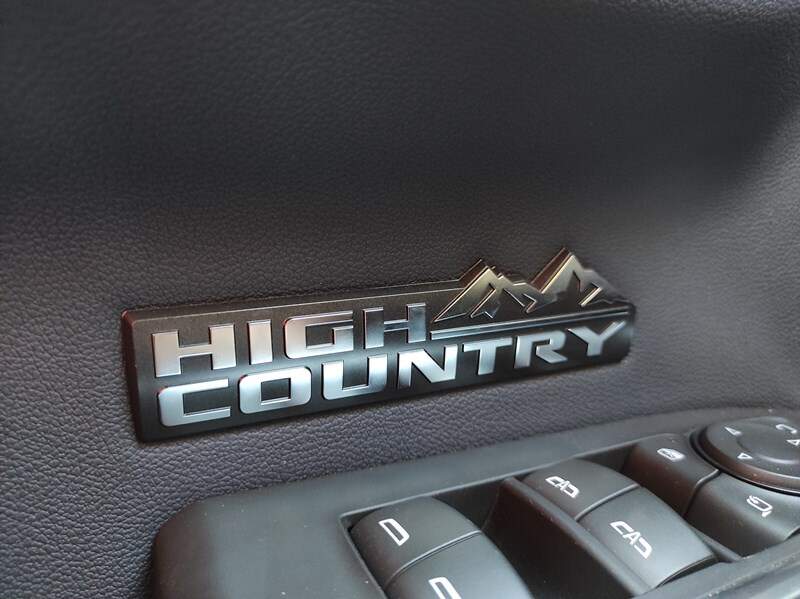 Chevrolet Silverado High Coyntry.