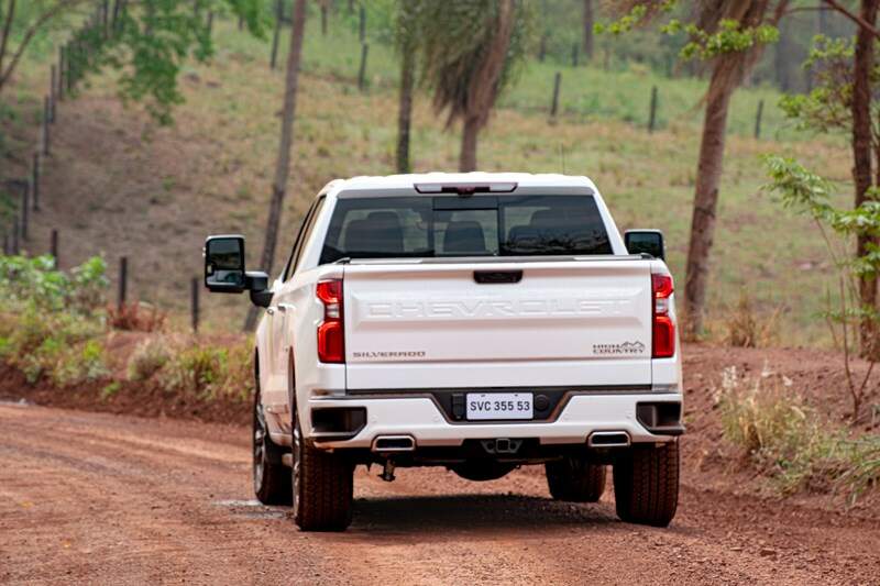 Chevrolet Silverado High Coyntry.