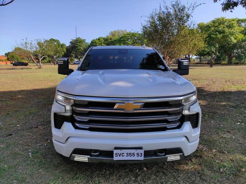 Chevrolet Silverado High Coyntry.