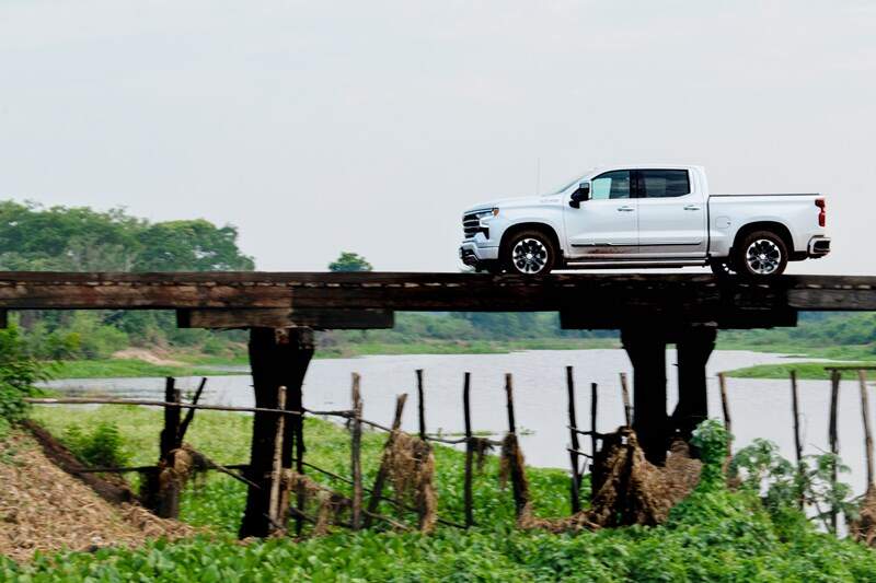 Chevrolet Silverado High Coyntry.