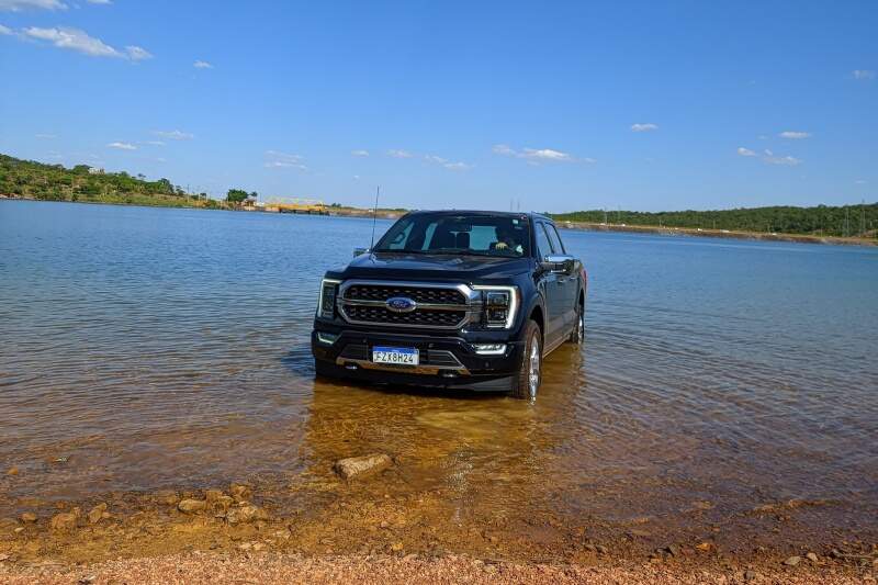 Ford F-150 Platinum.