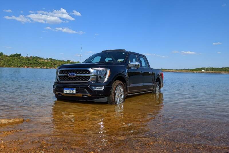 Ford F-150 Platinum.