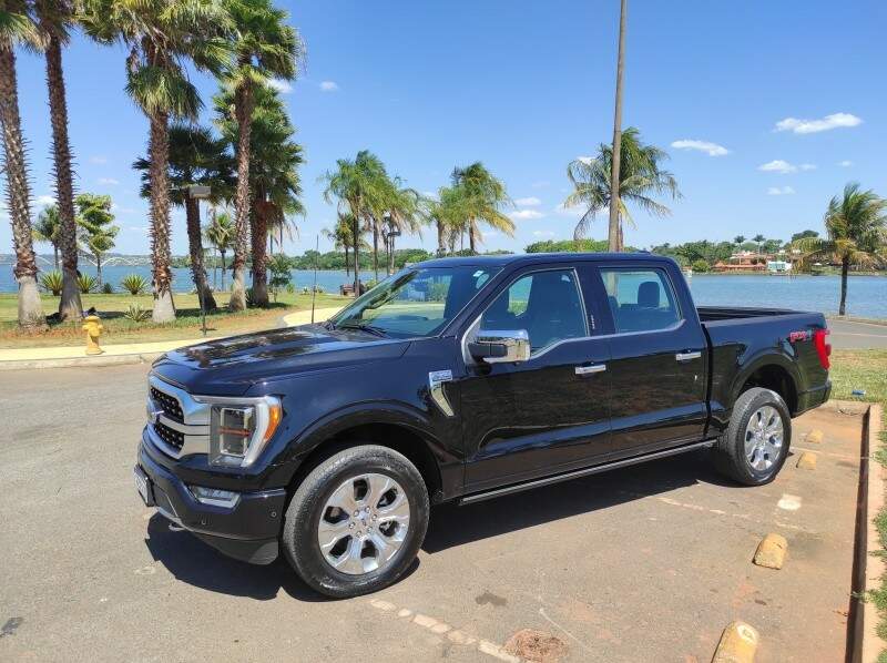 Ford F-150 Platinum.