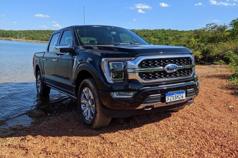 Ford F-150 Platinum.