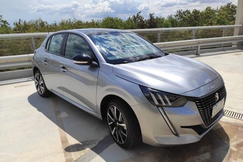 Peugeot 208 Style T200.