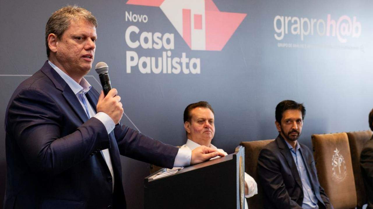 Tarcísio confirma apoio a Nunes, que promete vice que agrade governador - Diário do Poder