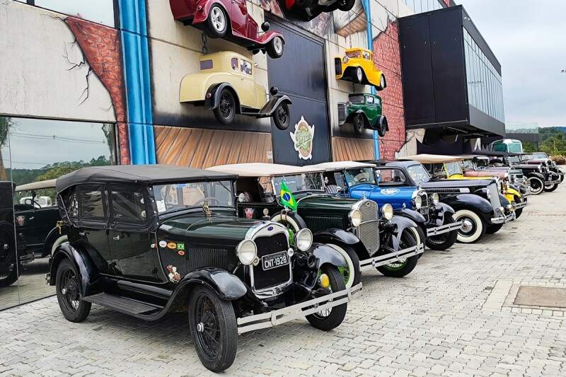 Encontro de Carros pré-guerra no Dream Car Museum.