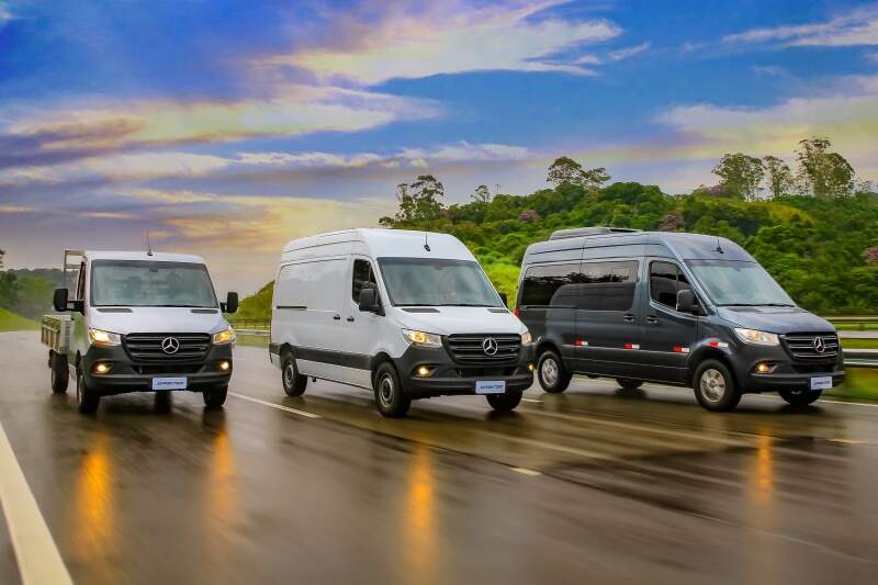 Linha Mercedes-Benz Sprinter.